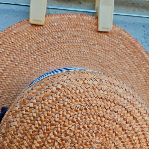 Vintage Laura Ashley Straw Boater Hat Made In Great Britain Navy Ribbon NWOT - Picture 7 of 8